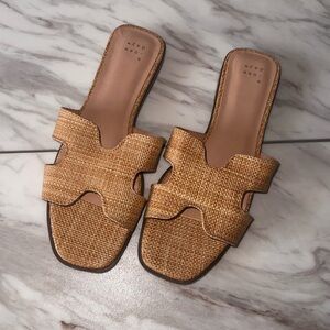 A New Day Woven Raffia Slide Sandals Size 6 Neutral Tan NWT